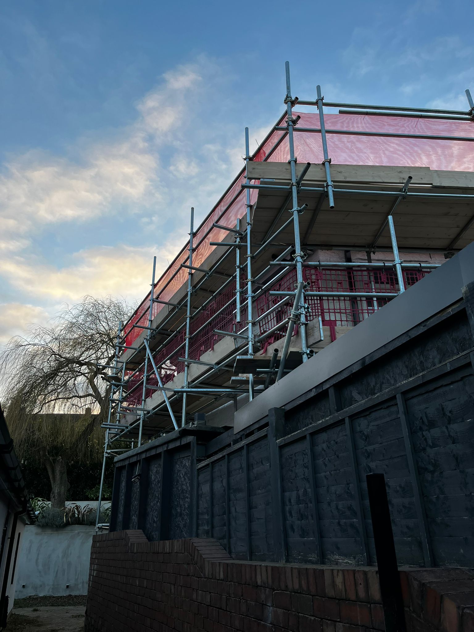 Commercial scaffolding to Ring O'Bells Pub in Swinton, Rotherham